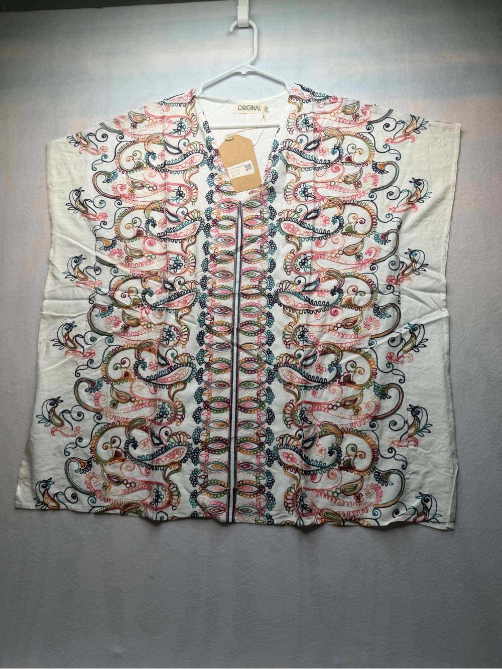 Embroidered White Boho Tunic with Multicolor Paisley Design